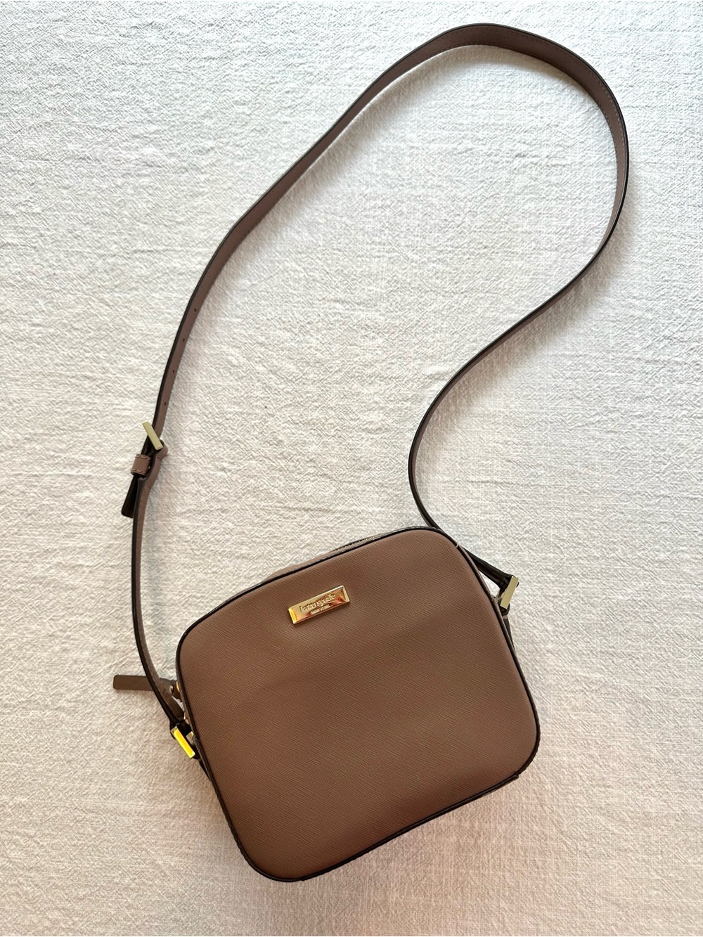 Kate Spade Mauve Brown Crossbody Bag | Gold Hardware | Great Condition